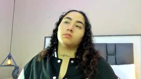 Ayla online show from 09.17.25