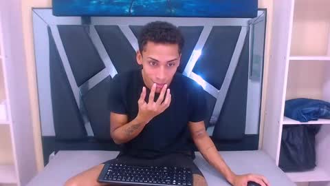 Aylen  online show from 02.17.25