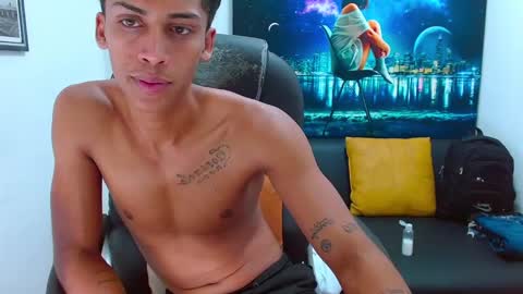 Aylen  online show from 02.21.25