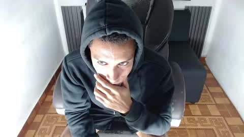 Aylen  online show from 03.01.25