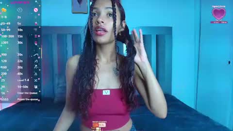 Snapshot of aylin_valerie chatting on 07.12.26 aylin_valerie online show from 07.12.26