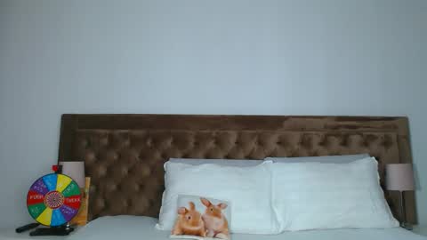 Aylin online show from 10.06.25