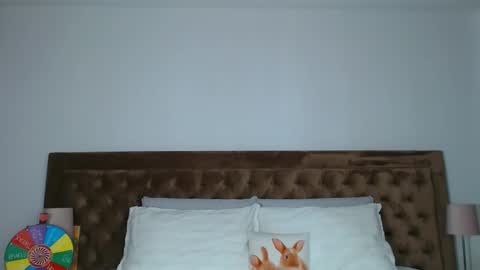 Aylin online show from 10.07.25