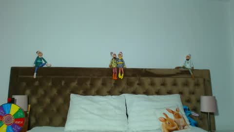 Aylin online show from 12.15.25