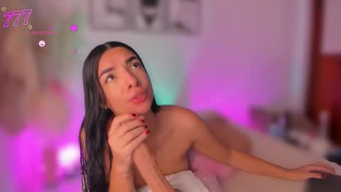 Snapshot of aylinz chatting on 03.02.26 Alish online show from 03.02.26