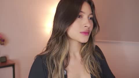 Ayra L online show from 02.23.26