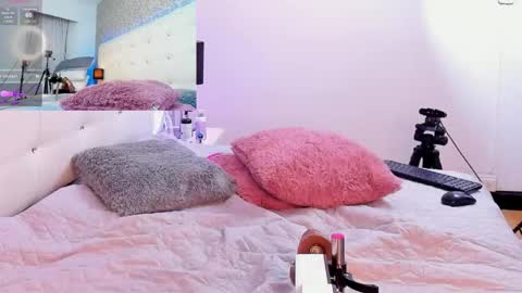 Snapshot of aysha_miller19 chatting on 02.13.26 AYSHA online show from 02.13.26