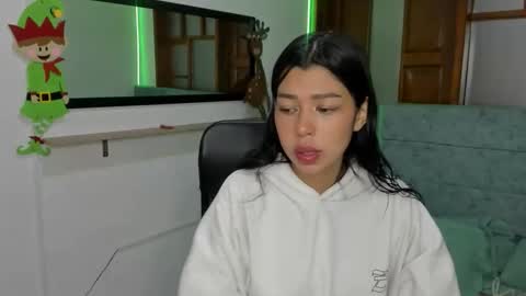 aysha_winxx online show from 12.19.25