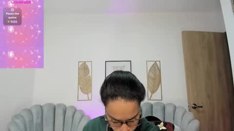 ayshel_cooperr online show from 10.26.25