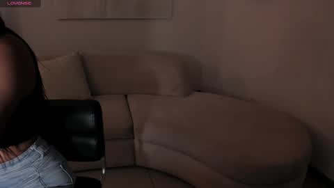 Ayshel online show from 11.10.25