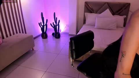 Ayshel online show from 01.08.26