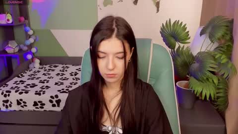 Azaliya online show from 10.11.25