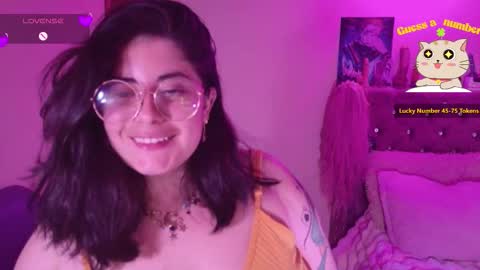 Snapshot of azamy_12 chatting on 11.03.25 Amanda online show from 11.03.25