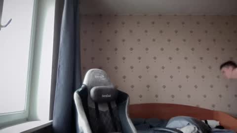 Snapshot of azazelmax chatting on 12.10.24 azazelmax online show from 12.10.24