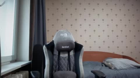 Snapshot of azazelmax chatting on 12.10.24 azazelmax online show from 12.10.24