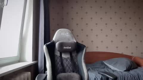 Snapshot of azazelmax chatting on 01.16.25 azazelmax online show from 01.16.25