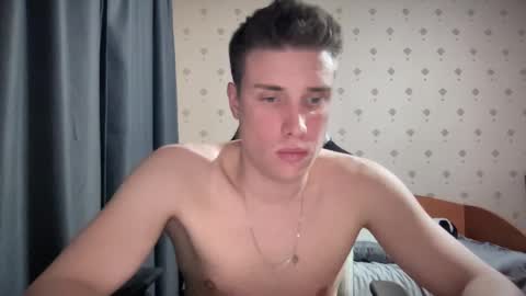 Snapshot of azazelmax chatting on 01.18.25 azazelmax online show from 01.18.25