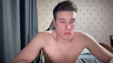 Snapshot of azazelmax chatting on 01.20.25 azazelmax online show from 01.20.25