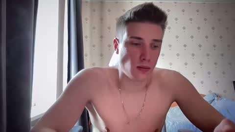 Snapshot of azazelmax chatting on 01.21.25 azazelmax online show from 01.21.25