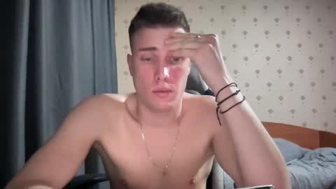 Snapshot of azazelmax chatting on 02.01.25 azazelmax online show from 02.01.25