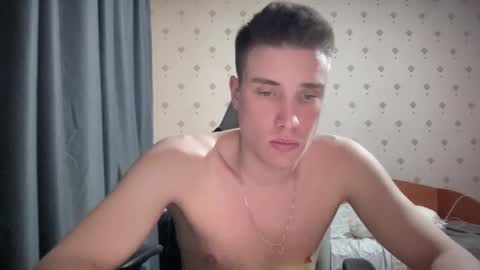 Snapshot of azazelmax chatting on 02.10.25 azazelmax online show from 02.10.25