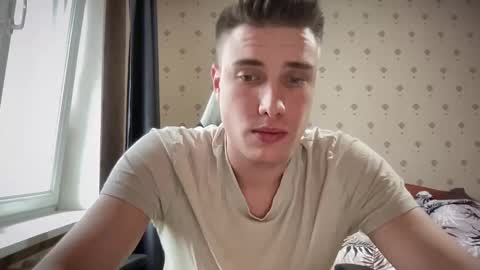 Snapshot of azazelmax chatting on 03.04.25 azazelmax online show from 03.04.25