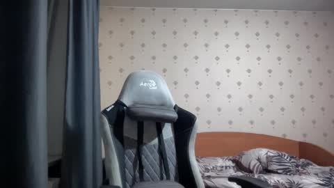 Snapshot of azazelmax chatting on 03.05.25 azazelmax online show from 03.05.25