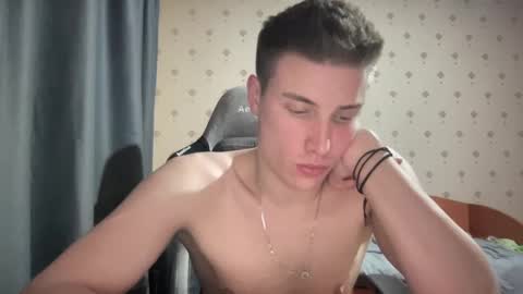 Snapshot of azazelmax chatting on 03.12.25 azazelmax online show from 03.12.25