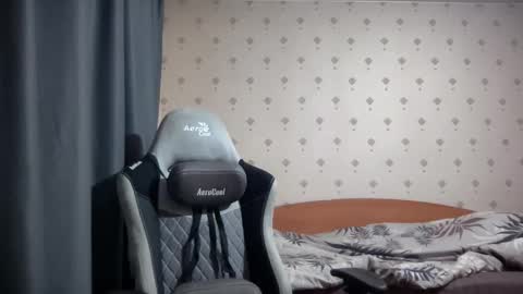 Snapshot of azazelmax chatting on 09.29.25 azazelmax online show from 09.29.25