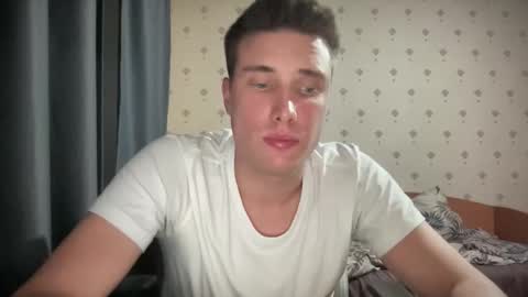 Snapshot of azazelmax chatting on 10.08.25 azazelmax online show from 10.08.25