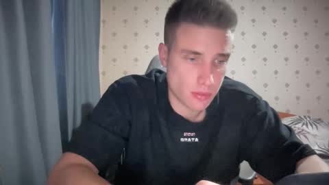 Snapshot of azazelmax chatting on 10.19.25 azazelmax online show from 10.19.25