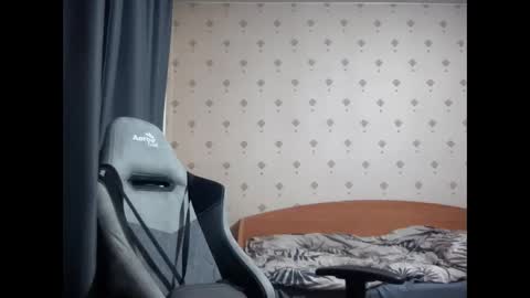 Snapshot of azazelmax chatting on 10.23.25 azazelmax online show from 10.23.25