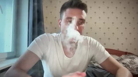 Snapshot of azazelmax chatting on 10.25.25 azazelmax online show from 10.25.25