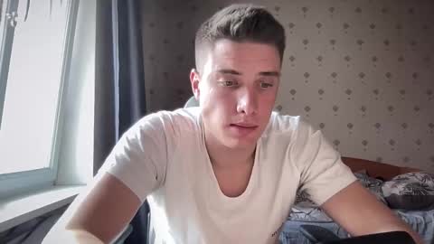 Snapshot of azazelmax chatting on 10.30.25 azazelmax online show from 10.30.25