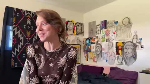 Azerai online show from 04.21.26