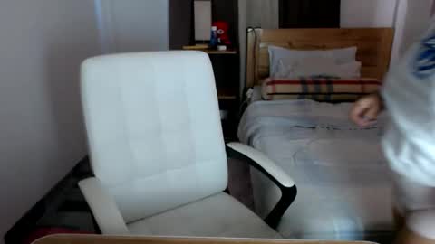 Snapshot of azianalina chatting on 01.19.26 Lina online show from 01.19.26