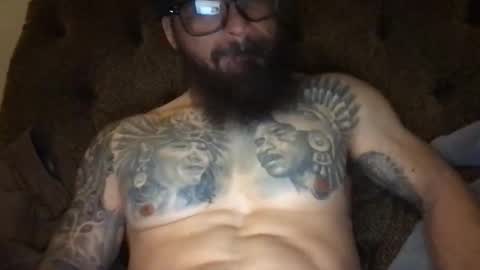 Snapshot of aztecwarrior10 chatting on 11.04.25 aztecwarrior10 online show from 11.04.25