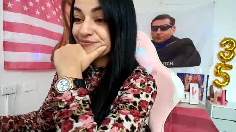 Azucena R online show from 05.21.26