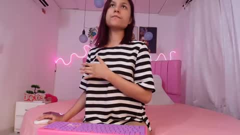 PRINCESS AZUL. online show from 09.13.25