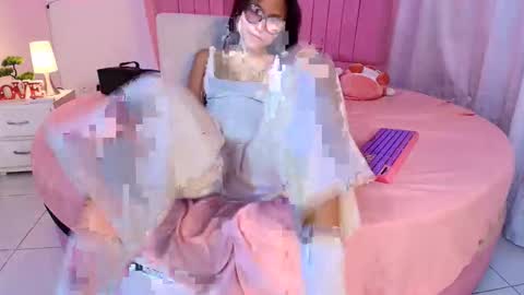 PRINCESS AZUL. online show from 04.17.26