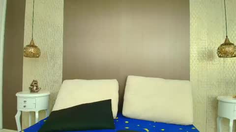 AZUL online show from 04.04.26