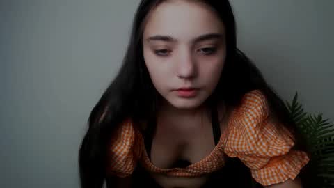 Snapshot of azumi_chan_ chatting on 09.11.25 azumi_chan_ online show from 09.11.25