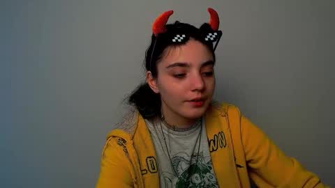 Snapshot of azumi_chan_ chatting on 10.12.25 azumi_chan_ online show from 10.12.25