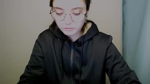 Snapshot of azumi_chan_ chatting on 11.13.25 azumi_chan_ online show from 11.13.25