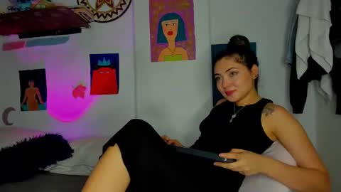 azumie online show from 01.10.25