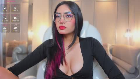 Snapshot of azurakindong chatting on 02.20.26 Azura online show from 02.20.26