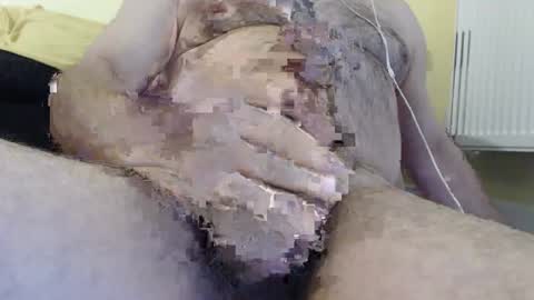 Snapshot of b040973 chatting on 08.01.26 B online show from 08.01.26