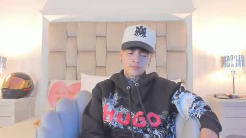 Anny online show from 10.15.25