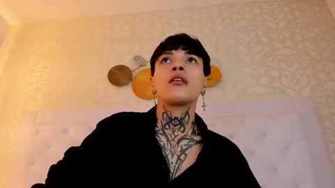 Anny online show from 02.15.26