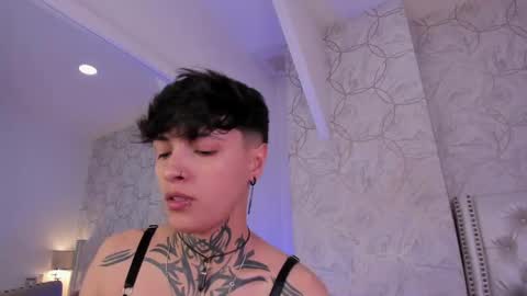 Anny online show from 04.19.26